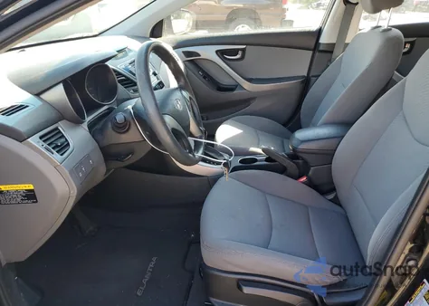 2016 Hyundai Elantra Se z USA, uszkodzony, nr VIN 5NPDH4AE1GH754081